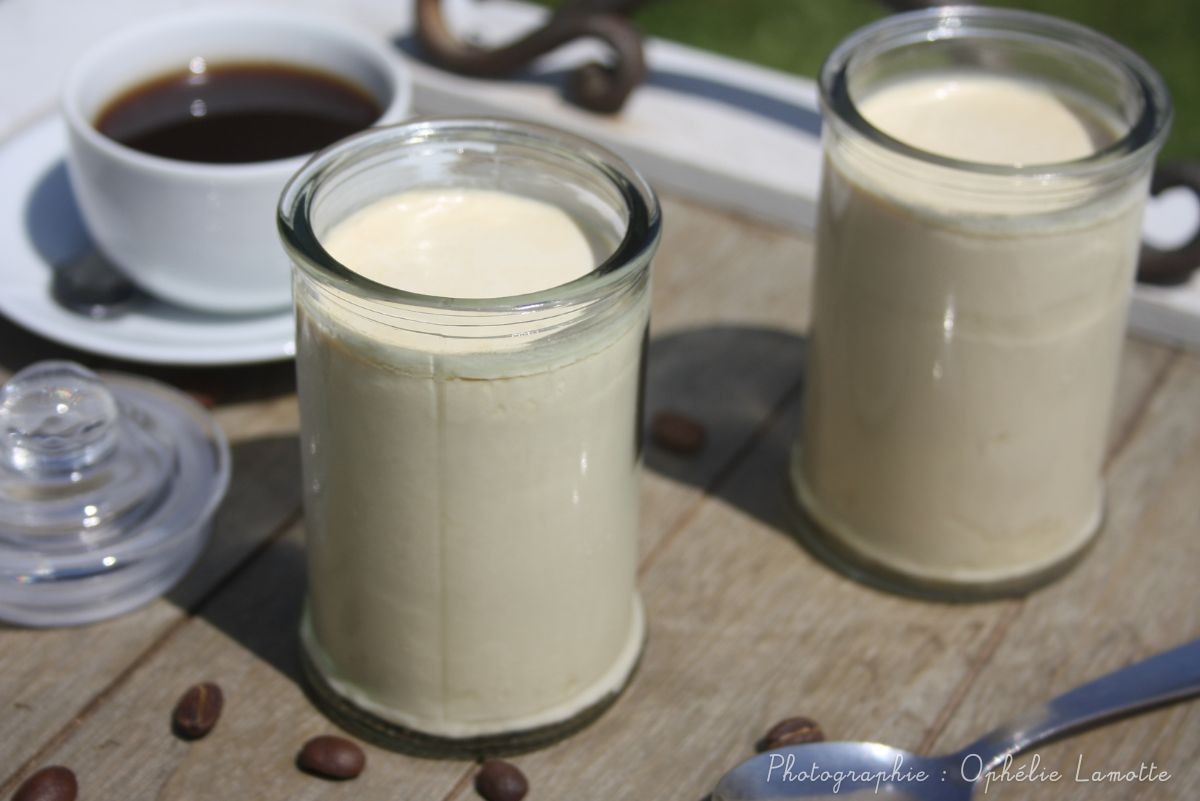 Yaourt au café ou à la ricoré