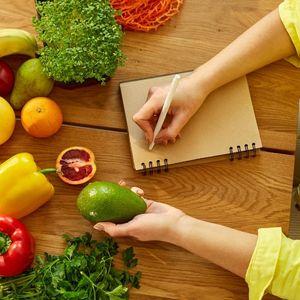 Comment préparer des repas rapides pour les jours de semaine occupés?