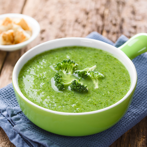 Potage de brocolis - recettes de soupes et potages d'hiver - Ophélie Lamotte