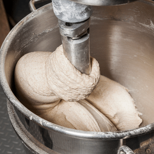 Comment pétrir son pain au levain ?