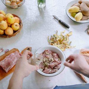 Comment préparer des repas rapides pour les jours de semaine occupés?